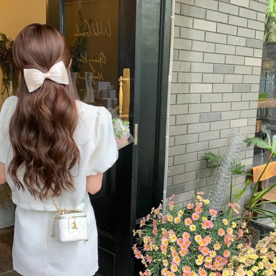 芭比呈献花仙子